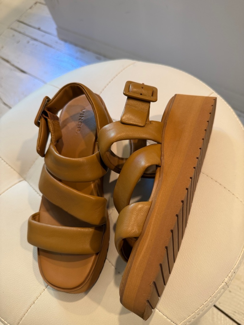 Vince Tan Leather Platform Sandals - Picture 14 of 15